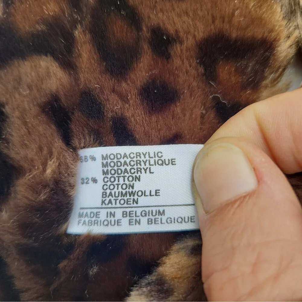 Vtg Luxury Leopard Faux Fur Scarf Pull Through Keyhole Stole Made in Belgium
